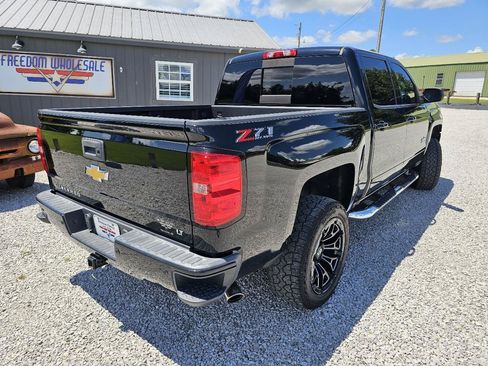 Used 2018 Chevrolet Silverado 1500 LT w/ Texas Edition AWD/4WD image 9