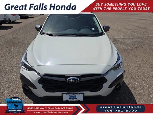 Used 2024 Subaru Crosstrek 2.0i Premium AWD/4WD image 2