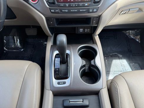 Used 2020 Honda Pilot EX-L image 16