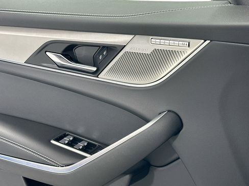 Certified 2026 Jaguar F-PACE R-Dynamic S AWD/4WD image 16