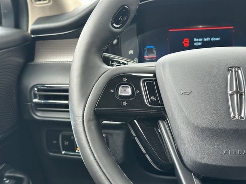 New 2026 Lincoln Corsair Reserve w/ Jet Appearance Package image 9