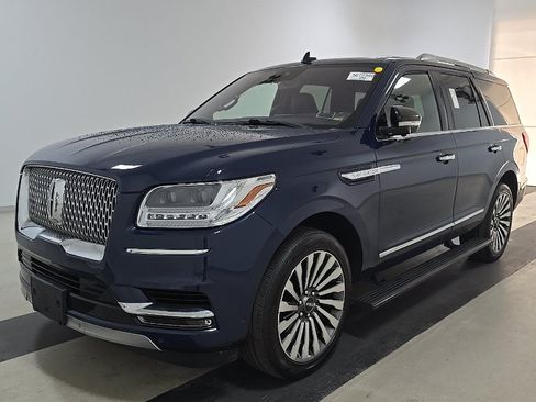Used 2019 Lincoln Navigator Reserve AWD/4WD image 1