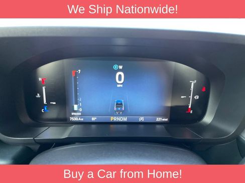 Used 2025 Ford Maverick Lobo AWD/4WD image 26