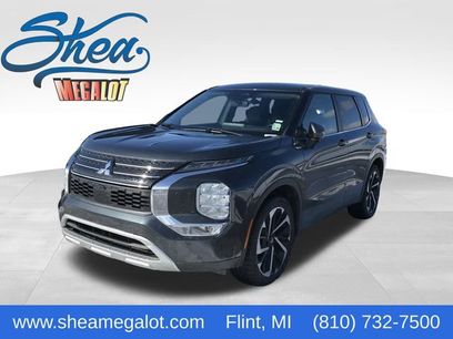 Used 2024 Mitsubishi Outlander SE