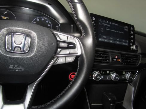 Certified 2022 Honda Accord Sport image 6