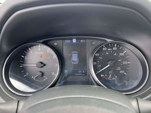 Used 2022 Nissan Rogue Sport SL AWD/4WD image 29