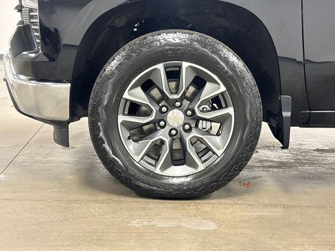 Certified 2023 Chevrolet Silverado 1500 LT image 11