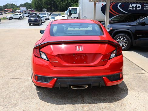 Used 2019 Honda Civic Sport image 6