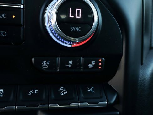 Used 2023 GMC Sierra 3500 AT4 w/ AT4 Premium Plus Package image 46