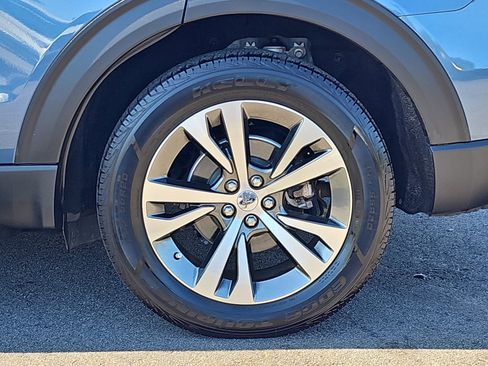 Used 2020 Ford Explorer Platinum AWD/4WD image 36