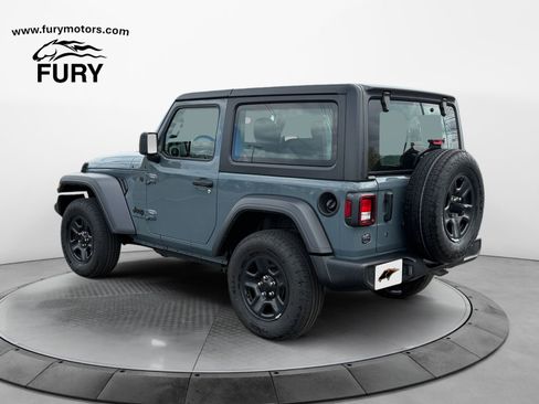 Used 2024 Jeep Wrangler Sport AWD/4WD image 5