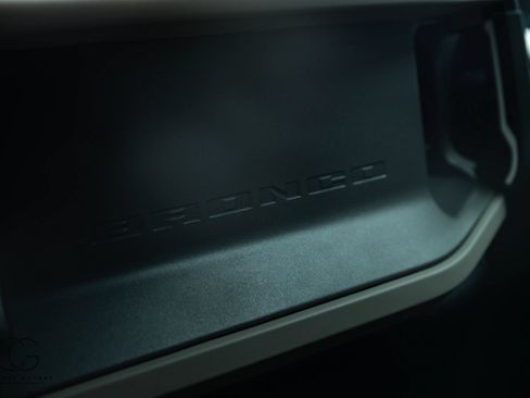 Used 2024 Ford Bronco Wildtrak AWD/4WD image 38