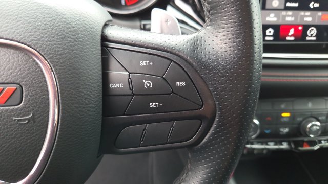 Certified 2025 Dodge Durango GT AWD/4WD image 11