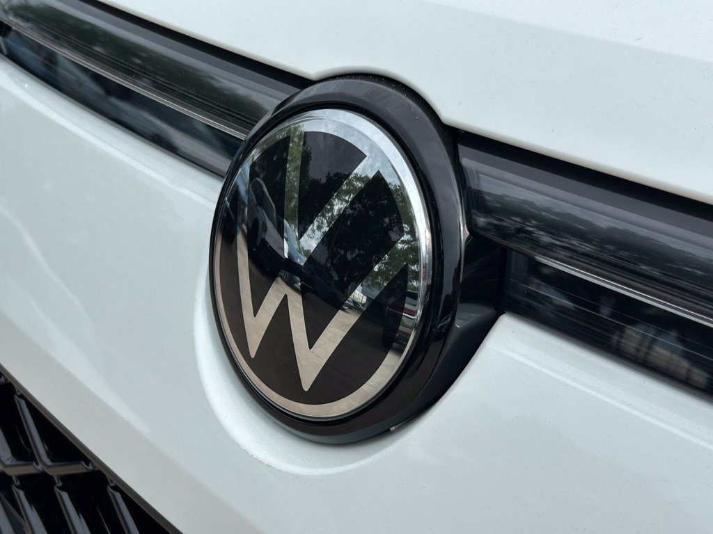 New 2026 Volkswagen Tiguan SE R-Line FWD image 39