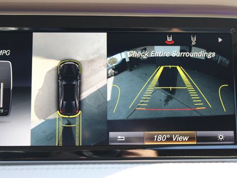 Used 2015 Mercedes-Benz S 550 Sedan image 32