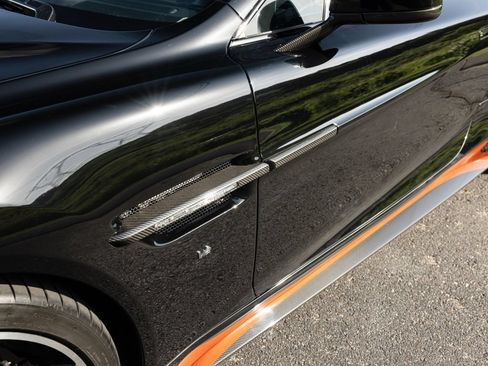 Used 2018 Aston Martin Vanquish S RWD image 17