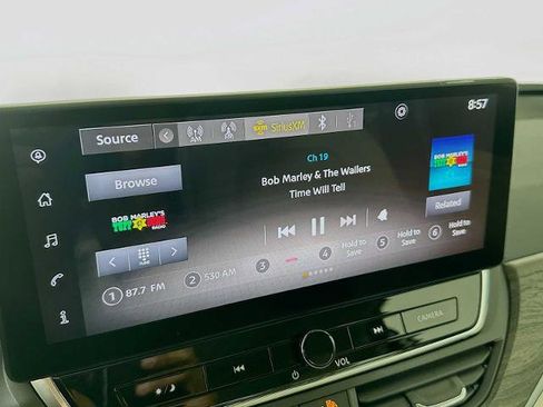 Certified 2025 Nissan Altima 2.5 SV w/ SV Premium Package image 13