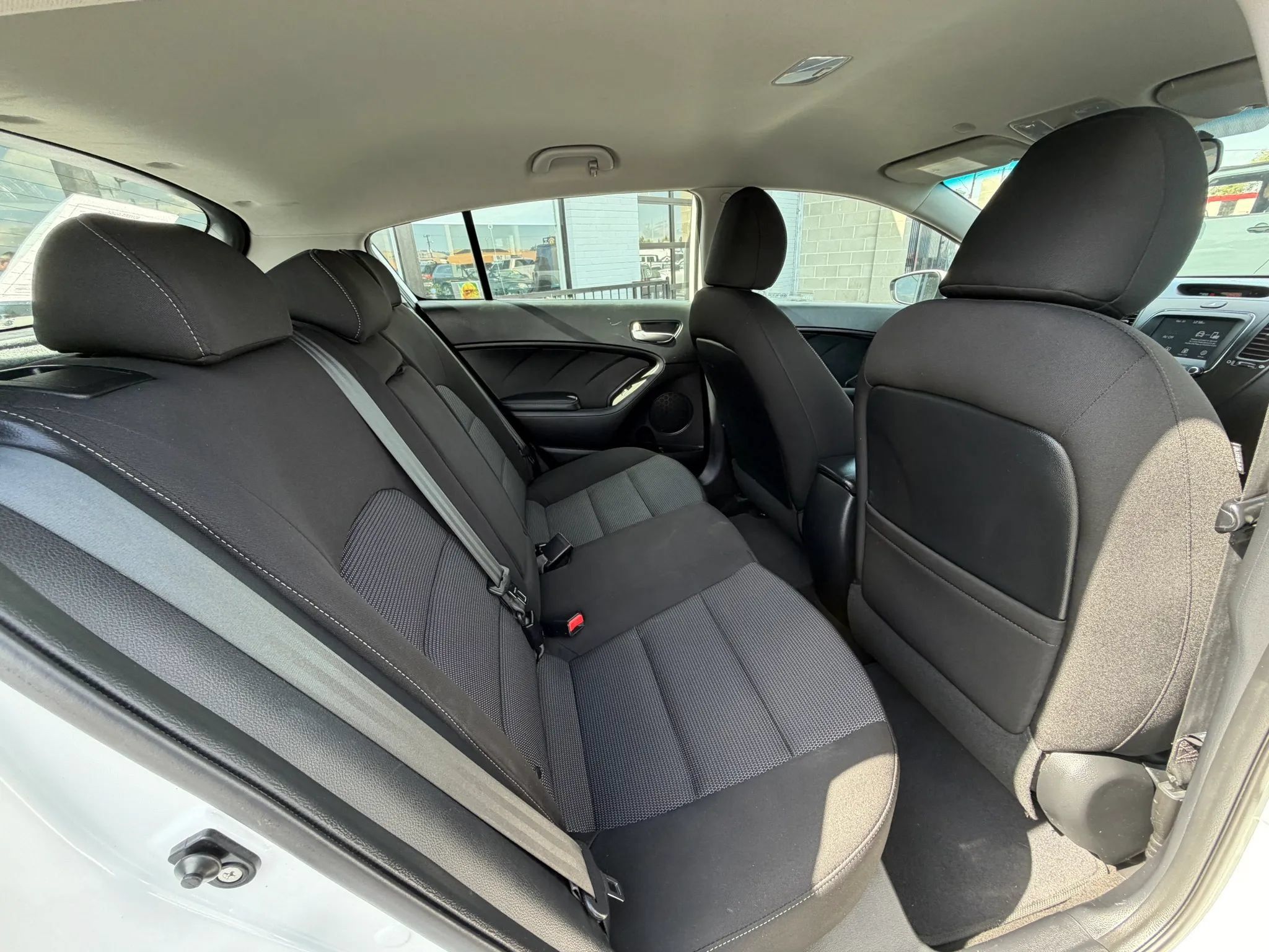 Used 2017 Kia Forte LX w/ LX Popular Plus Package FWD image 16