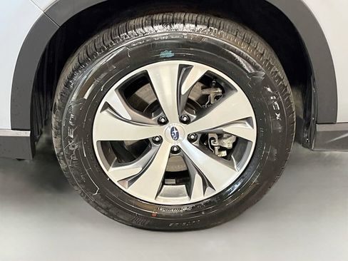 Used 2025 Subaru Ascent Premium AWD/4WD image 31
