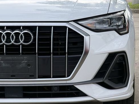 Used 2021 Audi Q3 2.0T Premium w/ Convenience Package AWD/4WD image 9