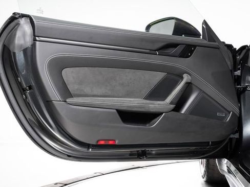 Used 2024 Porsche 911 GT3 RWD image 53