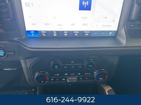 New 2026 Ford Bronco Badlands image 3