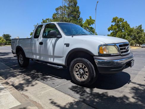 Used 2001 Ford F150 4x4 SuperCab image 6