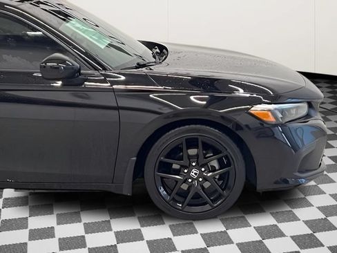 Used 2024 Honda Civic Sport image 7
