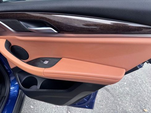 Used 2023 BMW X4 xDrive30i AWD/4WD image 17