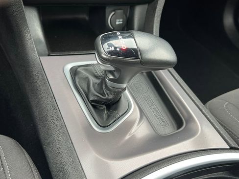 Used 2023 Dodge Charger SXT RWD image 27