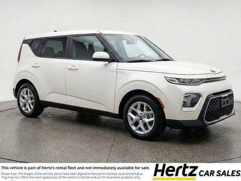 Used 2025 Kia Soul LX w/ LX Technology Package image 1