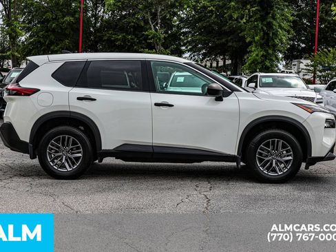 Used 2023 Nissan Rogue S FWD image 10