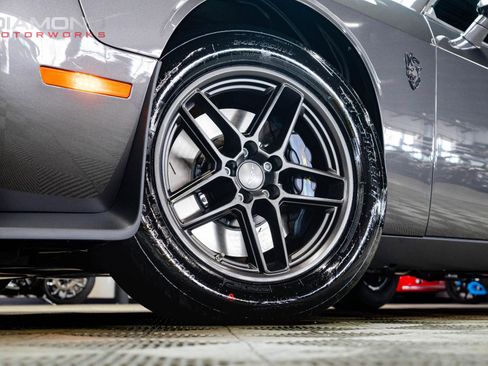 Used 2023 Dodge Challenger SRT Hellcat Redeye image 8