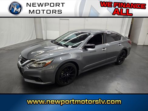 Used 2017 Nissan Altima 2.5 SR w/ Midnight Edition Package image 1