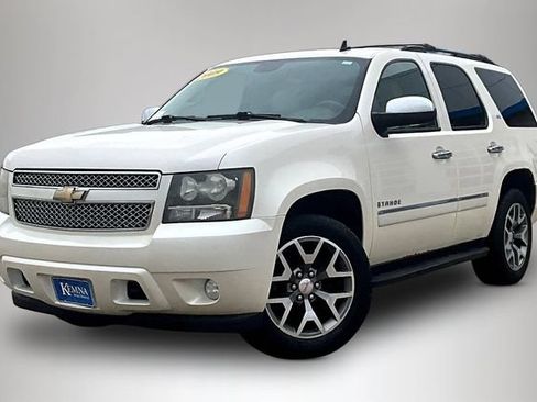 Used 2009 Chevrolet Tahoe LTZ AWD/4WD image 3