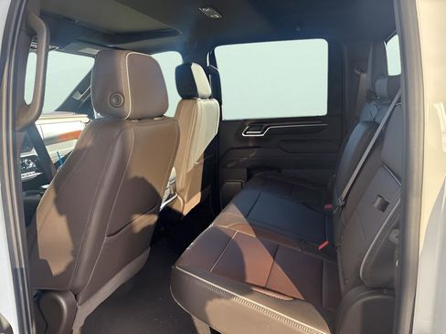 New 2026 GMC Sierra 3500 Denali w/ Denali Reserve Package image 13