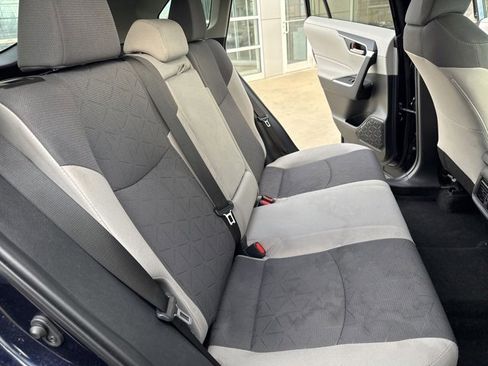 Used 2024 Toyota RAV4 XLE image 31