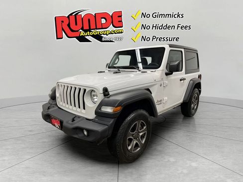 Used 2019 Jeep Wrangler Sport image 1
