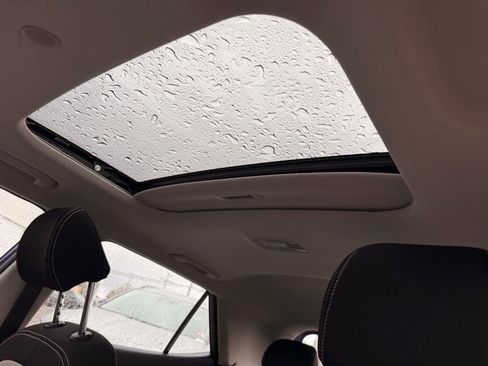 New 2026 Hyundai Venue SEL image 13