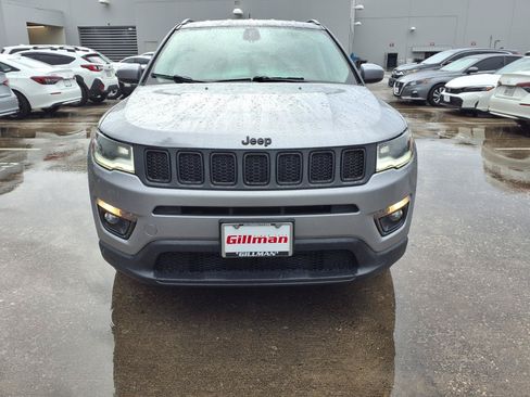 Used 2019 Jeep Compass Latitude FWD image 20