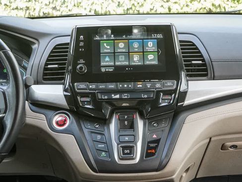 Used 2021 Honda Odyssey EX-L image 13