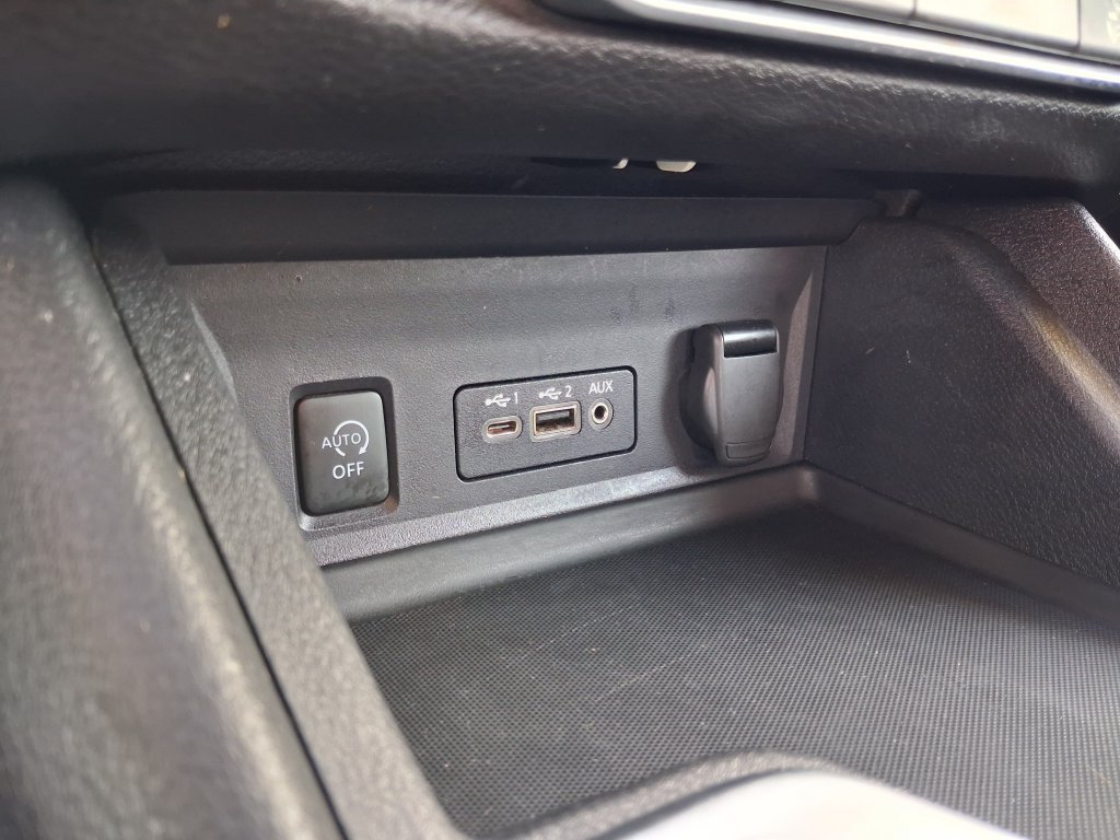 Certified 2024 Nissan Sentra SV w/ All-Weather Package FWD image 26