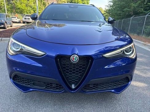 Used 2021 Alfa Romeo Stelvio Ti Sport AWD/4WD image 2