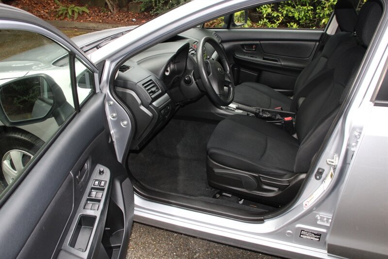 Used 2012 Subaru Impreza 2.0i AWD/4WD image 5