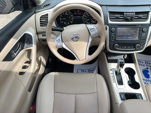 Used 2016 Nissan Altima 2.5 SL w/ 2.5 Technology w/LED Package image 14
