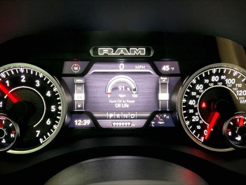 Used 2022 RAM 1500 Laramie image 25