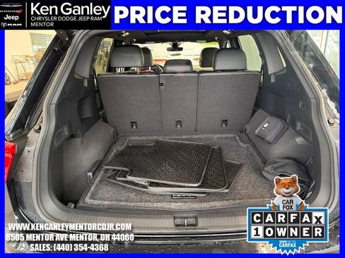 Used 2024 Volkswagen Tiguan SE R-Line image 23