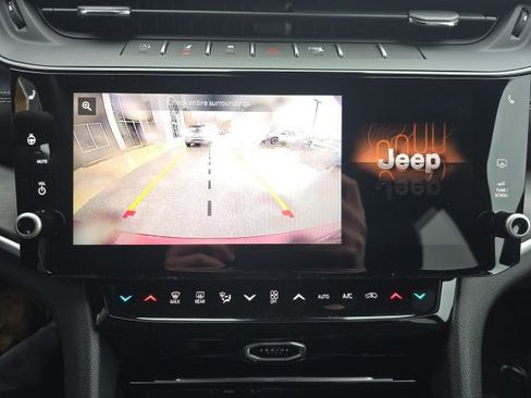 New 2026 Jeep Grand Cherokee Altitude AWD/4WD image 21