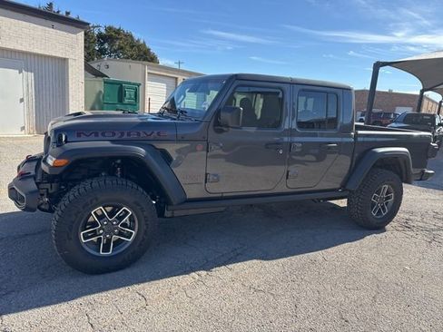 New 2026 Jeep Gladiator Mojave w/ Technology Group image 3