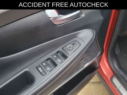 Used 2019 Hyundai Santa Fe Limited image 18